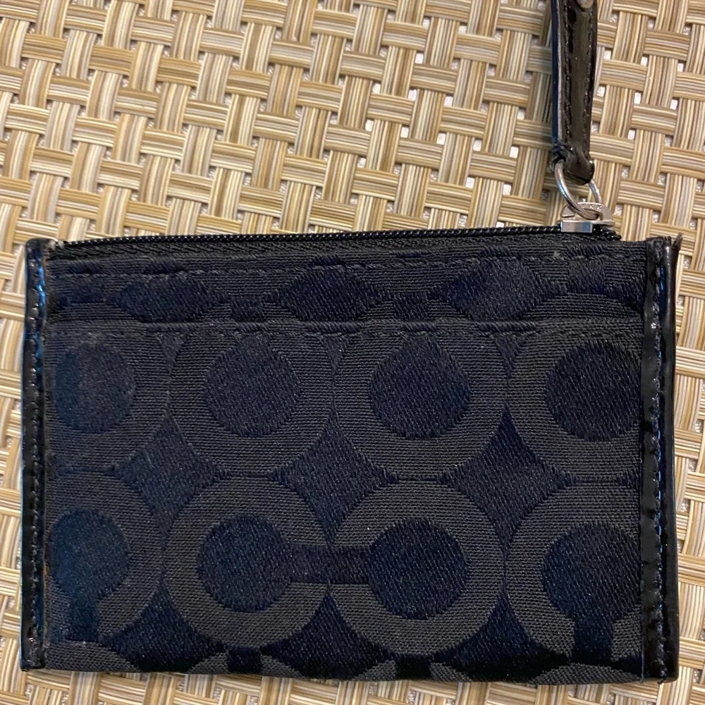 Coach Key/Change pouch - Picture 2 of 3